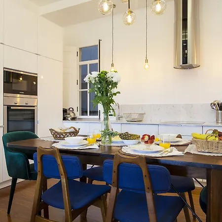 Bairro Alto Viewpoint Flat Lisbon