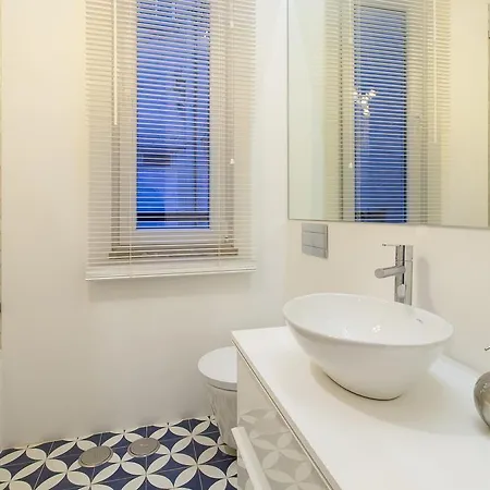 Bairro Alto Viewpoint Flat Апартаменты *